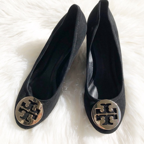 Tory Burch Shoes - NEW Tory Burch Reva black leather wedge heels 5M